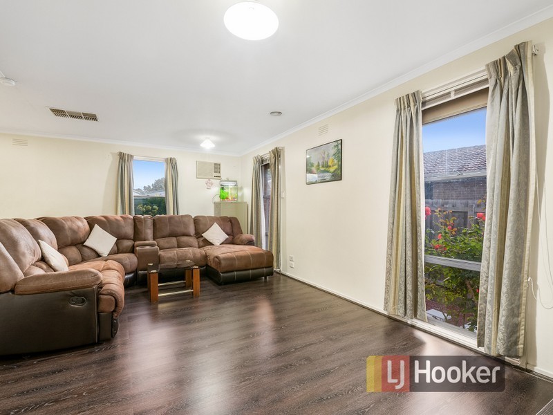 2 Susan Court, Cranbourne VIC 3977