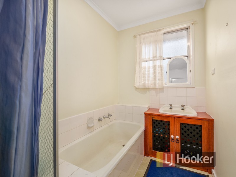 2 Susan Court, Cranbourne VIC 3977