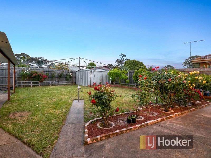 2 Susan Court, Cranbourne VIC 3977