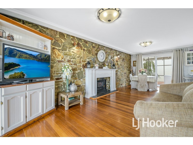 110 Marylyn Place, Cranbourne VIC 3977