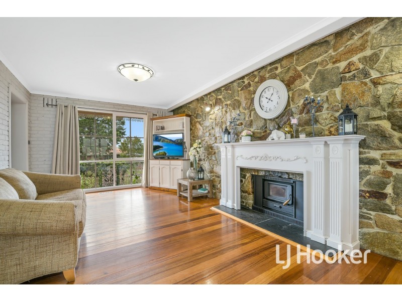 110 Marylyn Place, Cranbourne VIC 3977