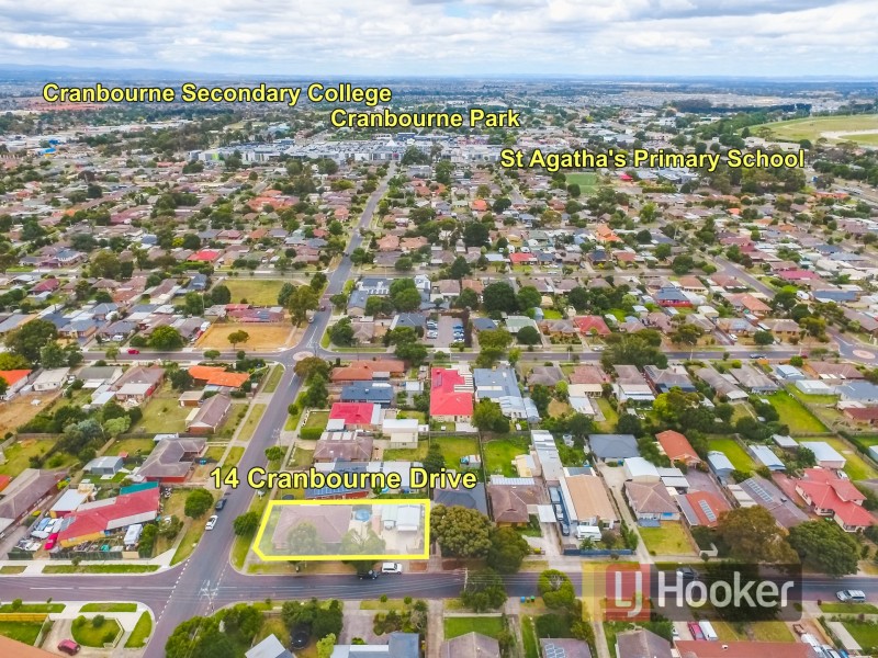 14 Cranbourne Drive, Cranbourne VIC 3977