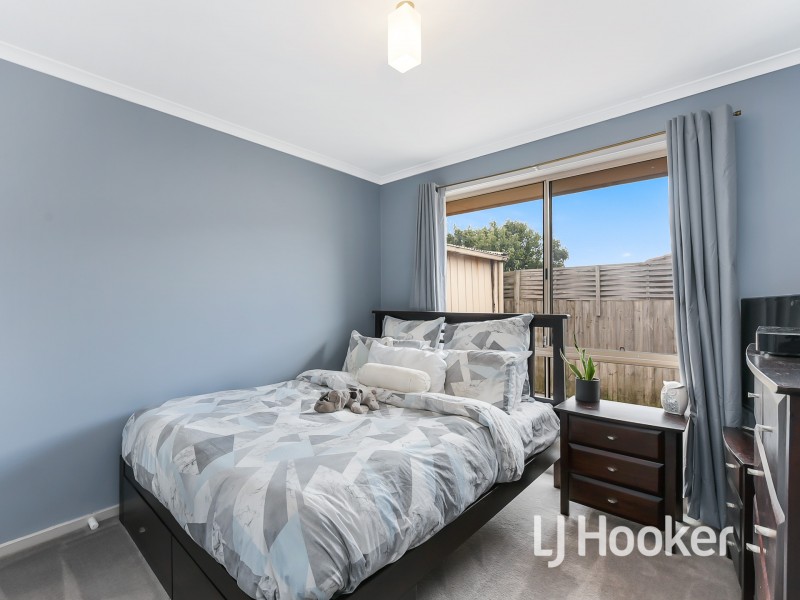3 Ruffles Court, Cranbourne West VIC 3977