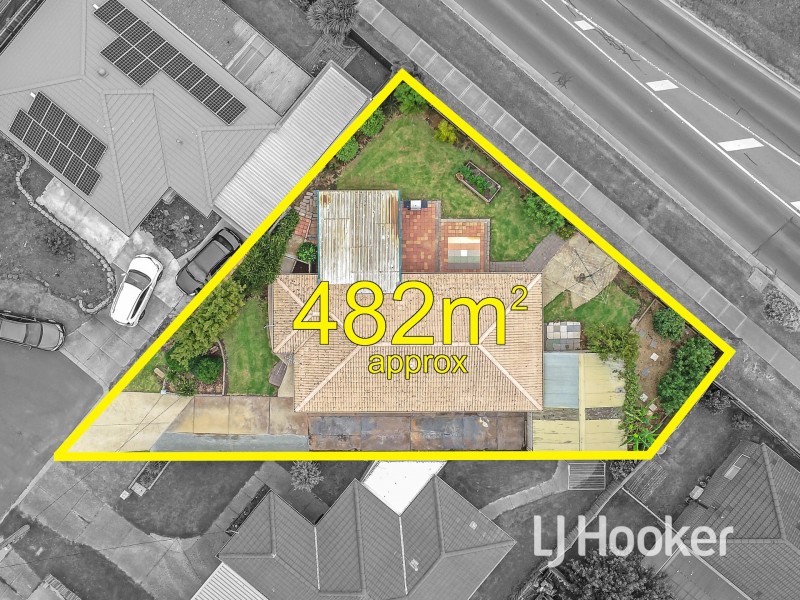 3 Ruffles Court, Cranbourne West VIC 3977