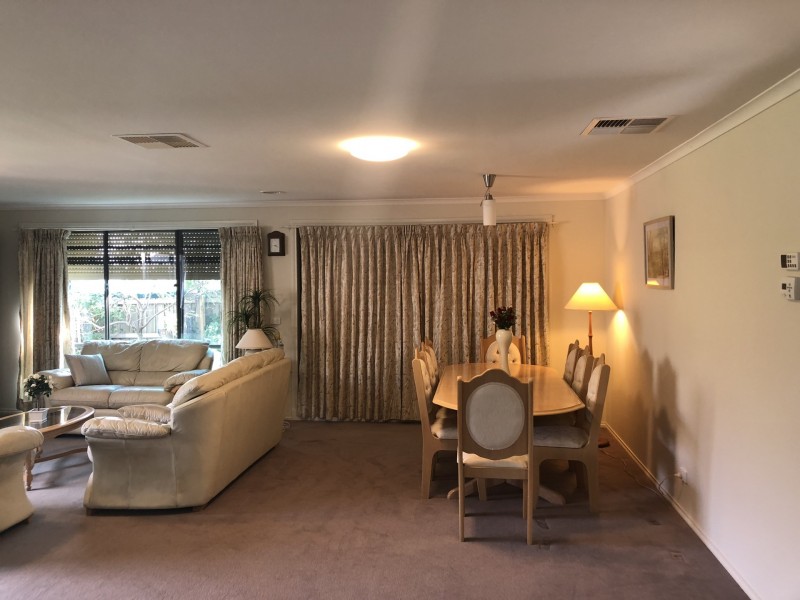 Unit 18/220-222 Monahans Road, Cranbourne VIC 3977