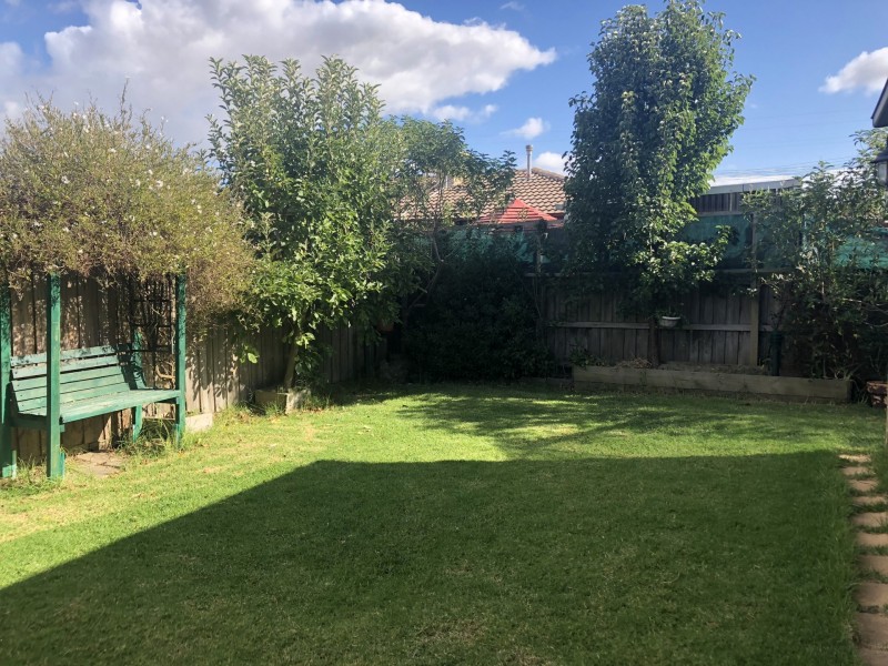 Unit 18/220-222 Monahans Road, Cranbourne VIC 3977