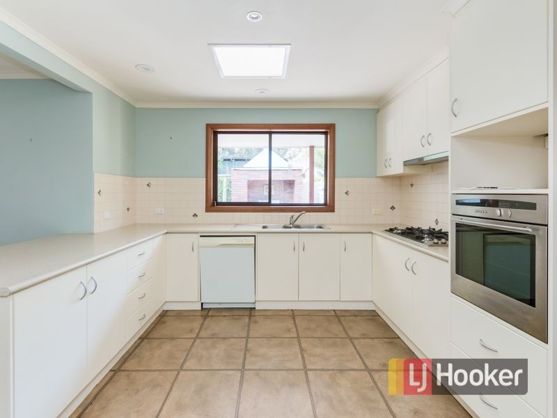 8-10 Ridgway Road, Clyde VIC 3978