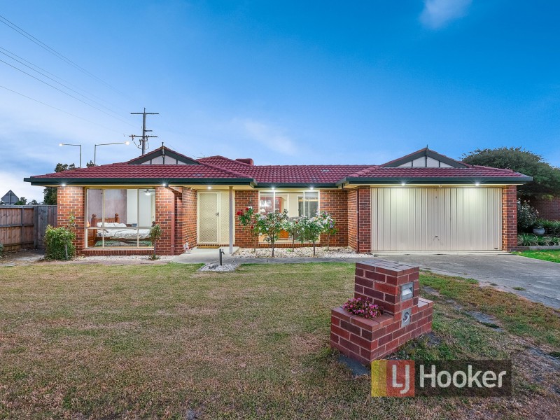 8 Millbank Place, Cranbourne VIC 3977