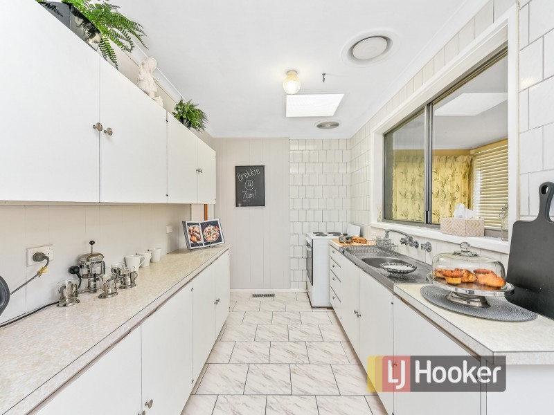 4 Susan Court, Cranbourne VIC 3977