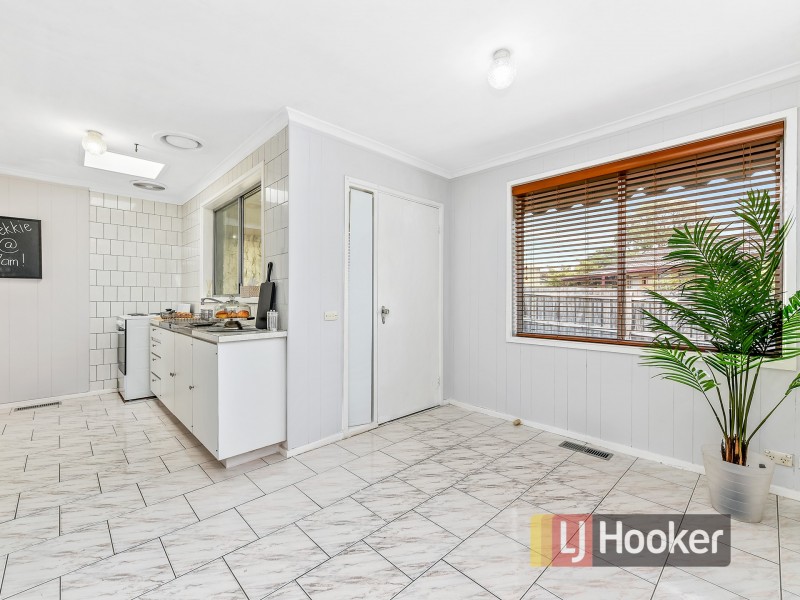 4 Susan Court, Cranbourne VIC 3977