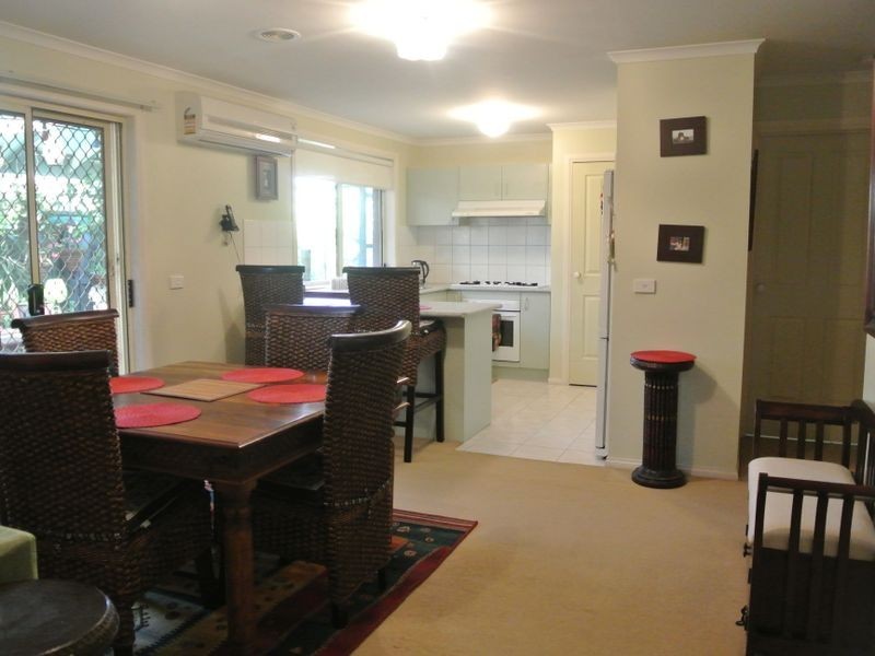 15 Alamanda Way, Cranbourne North VIC 3977