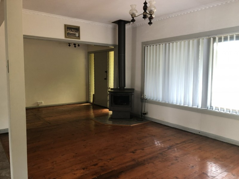 27 Finsbury Road, Devon Meadows VIC 3977