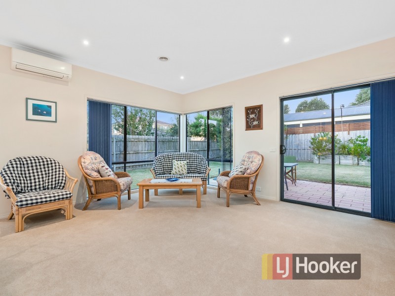 4 Park City Drive, Lynbrook VIC 3975