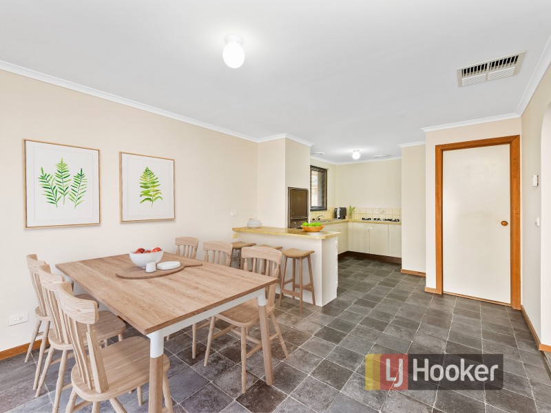 20 Toirram Crescent, Cranbourne VIC 3977