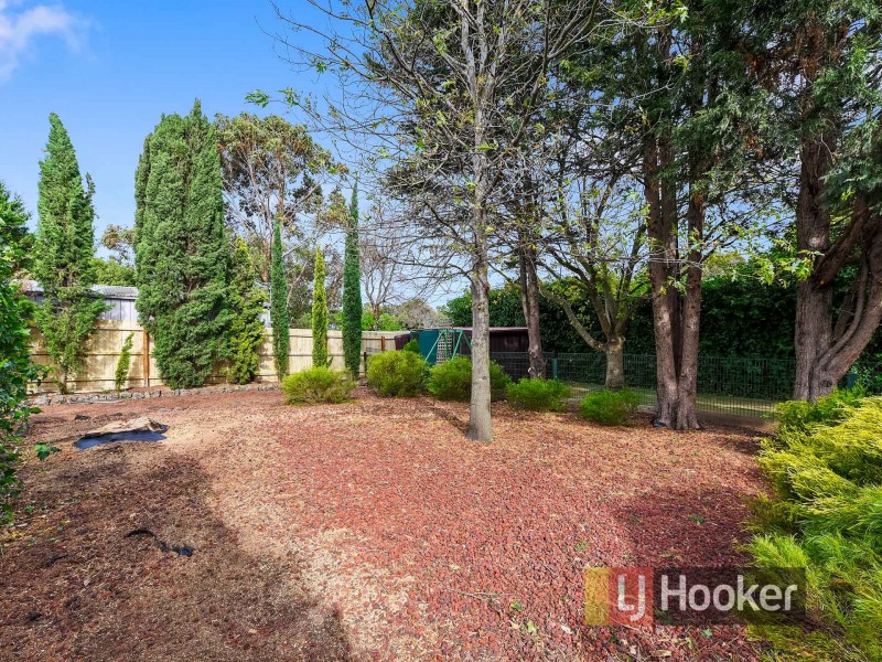 20 Toirram Crescent, Cranbourne VIC 3977