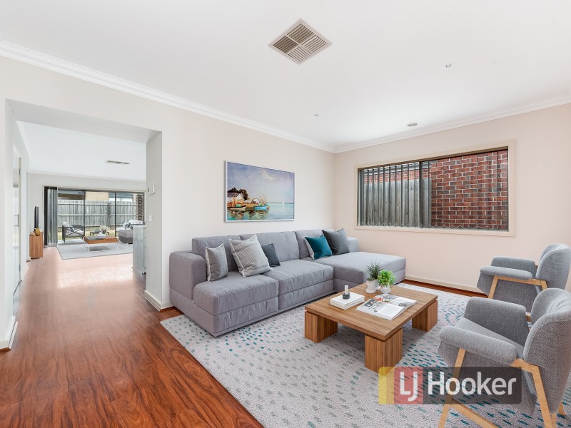 26 Cadillac Street, Cranbourne East VIC 3977