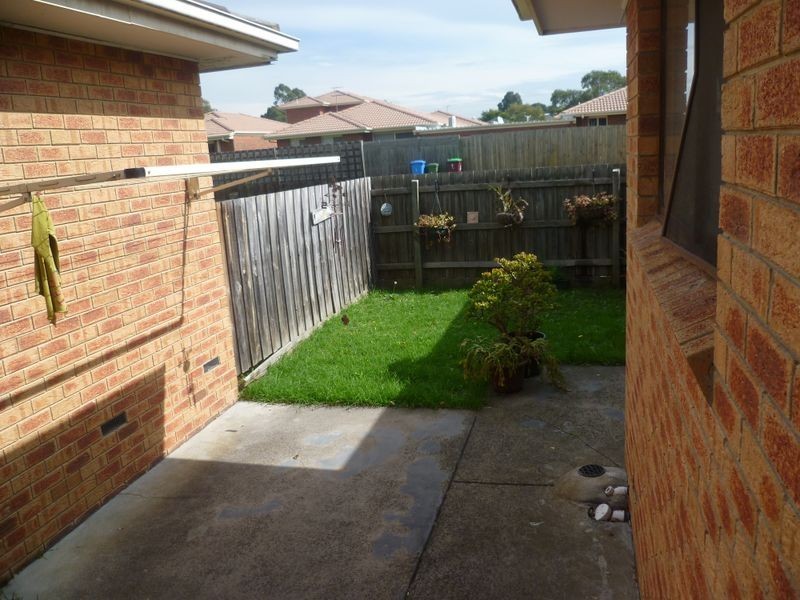 1/10 William Street, Cranbourne VIC 3977