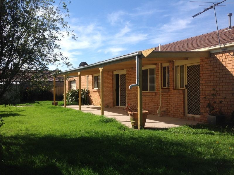 1 Connor Mews, Cranbourne VIC 3977