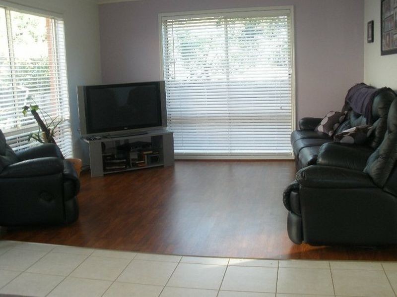 8 Lucy Place, Carrum Downs VIC 3201