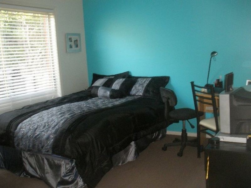 8 Lucy Place, Carrum Downs VIC 3201