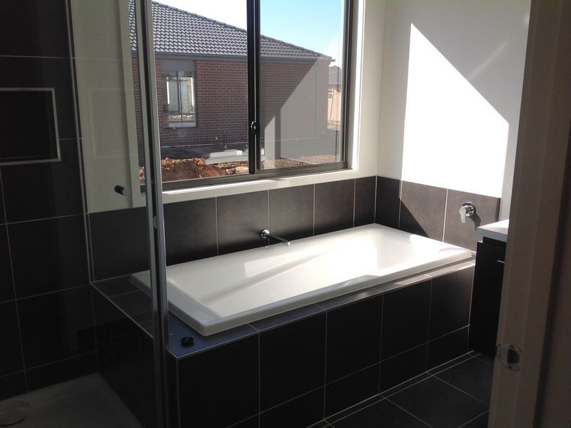 86 Bimberry Circuit, Clyde VIC 3978