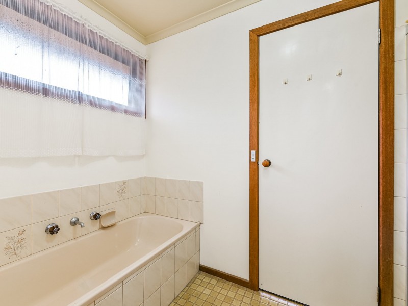 20 Toirram Crescent, Cranbourne VIC 3977