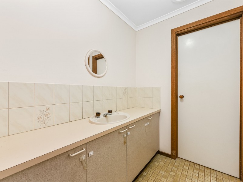 20 Toirram Crescent, Cranbourne VIC 3977