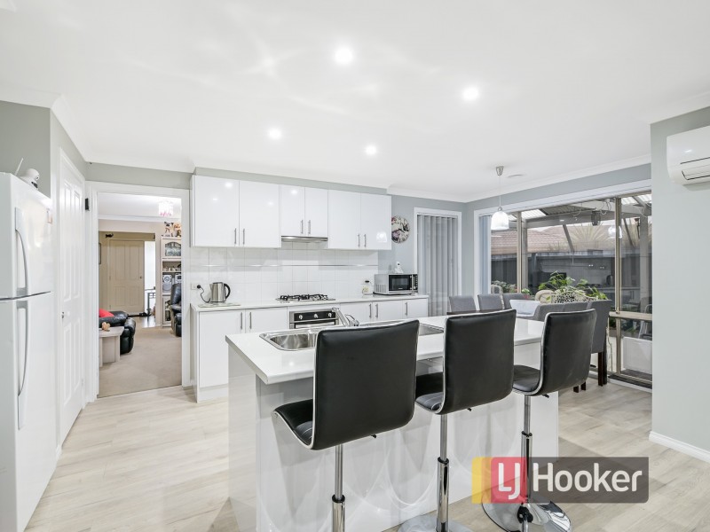 5 Mira Court, Cranbourne VIC 3977