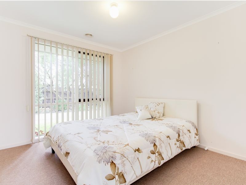 2/55 Stawell Street, Cranbourne VIC 3977