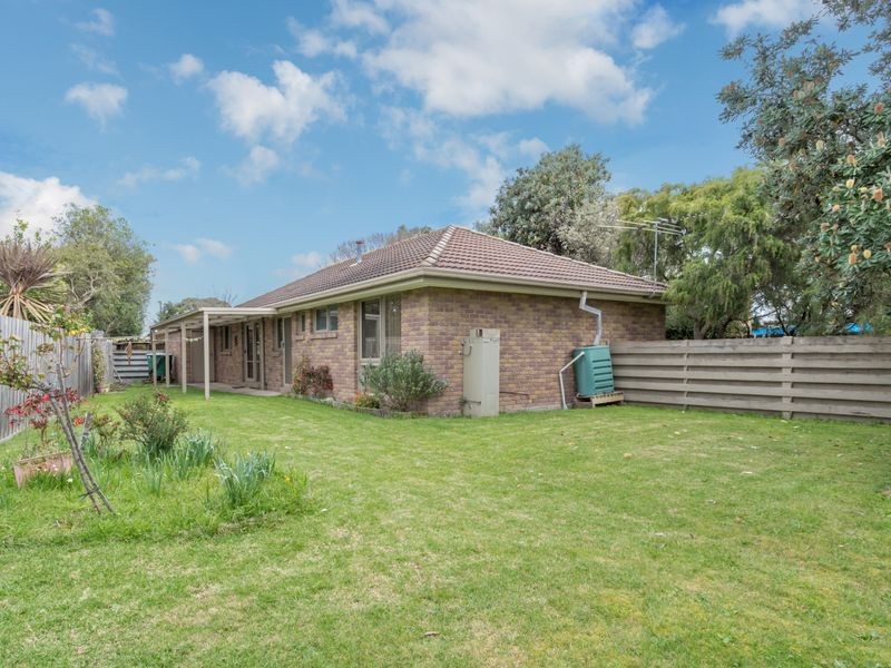 2/55 Stawell Street, Cranbourne VIC 3977