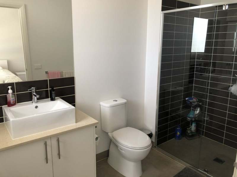 Unit 9/14-15 Hazelmere Avenue, Cranbourne VIC 3977