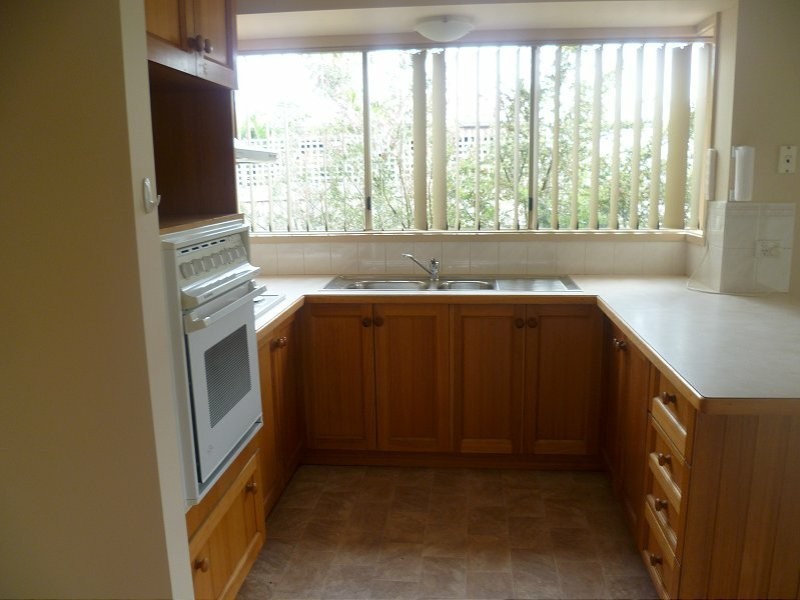 8 Cumquat Court, Cranbourne VIC 3977