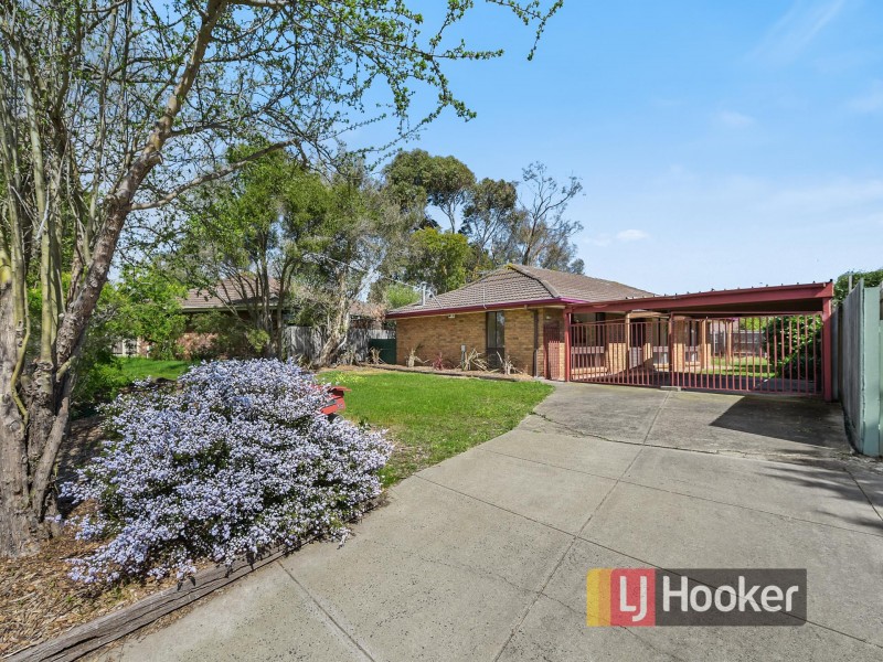 19 Chomley Street, Cranbourne VIC 3977