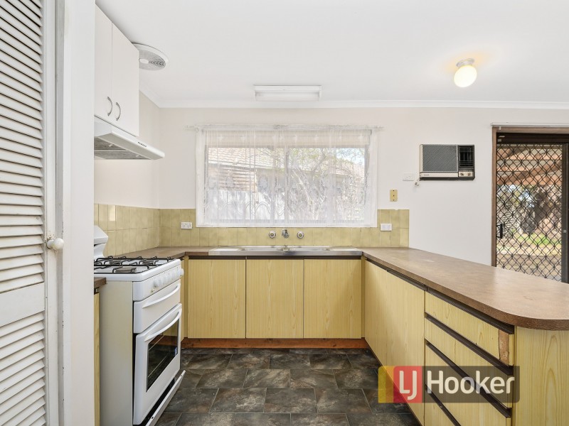 19 Chomley Street, Cranbourne VIC 3977