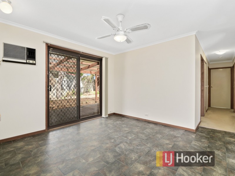 19 Chomley Street, Cranbourne VIC 3977