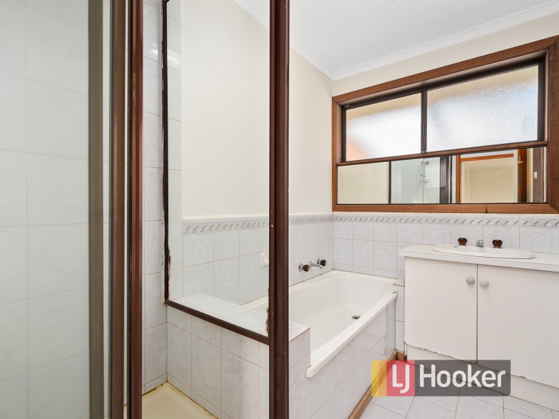 19 Chomley Street, Cranbourne VIC 3977