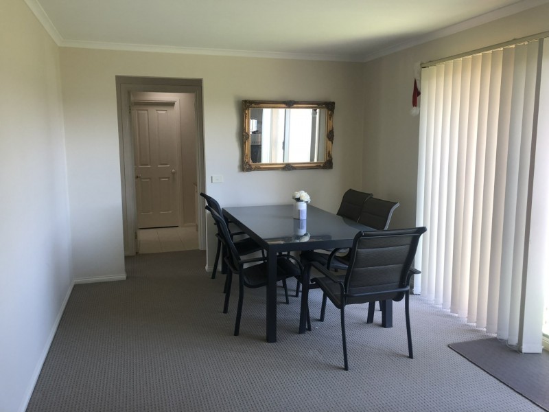 Unit 12/21 Merrijig Avenue, Cranbourne VIC 3977