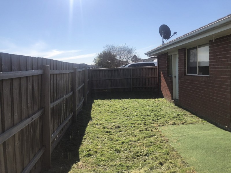 Unit 12/21 Merrijig Avenue, Cranbourne VIC 3977
