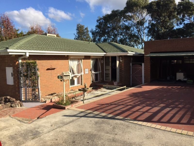 14 Kalyptos Walk, Cranbourne VIC 3977