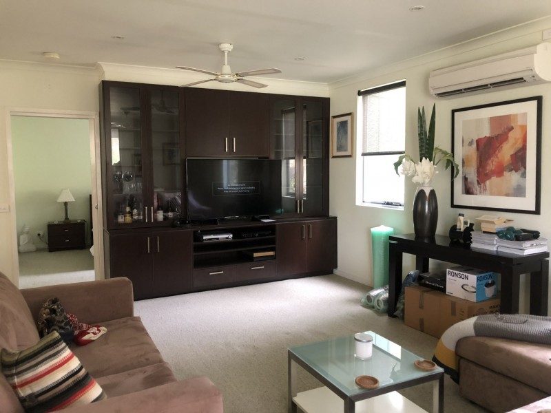 105 Surrey Road, Cranbourne South VIC 3977