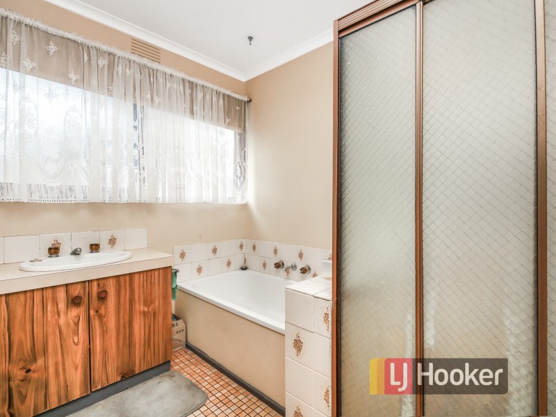 26 Clarendon Street, Cranbourne VIC 3977