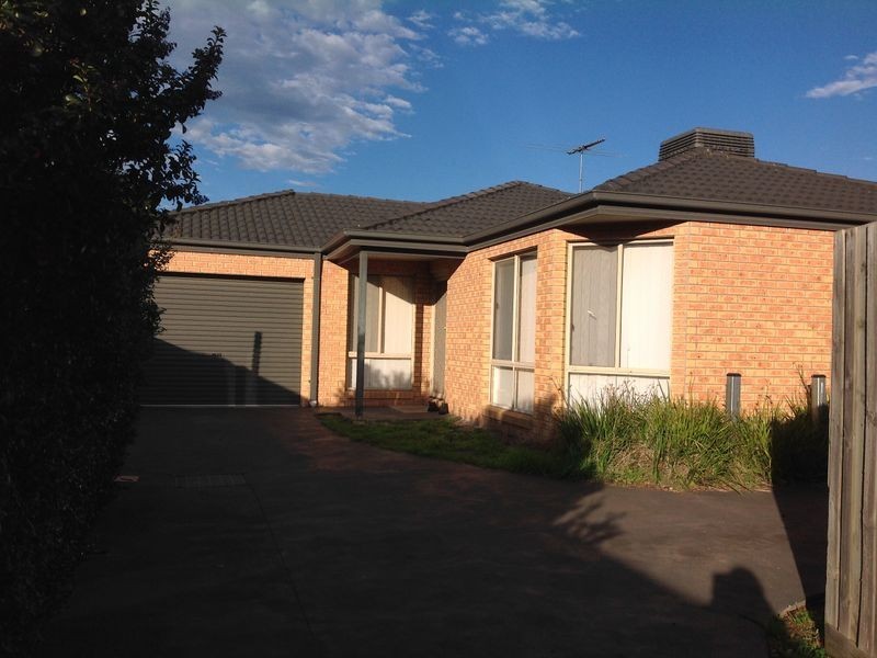 2/148 Camms Road, Cranbourne VIC 3977