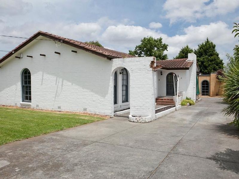 2 Haven Court, Cranbourne VIC 3977