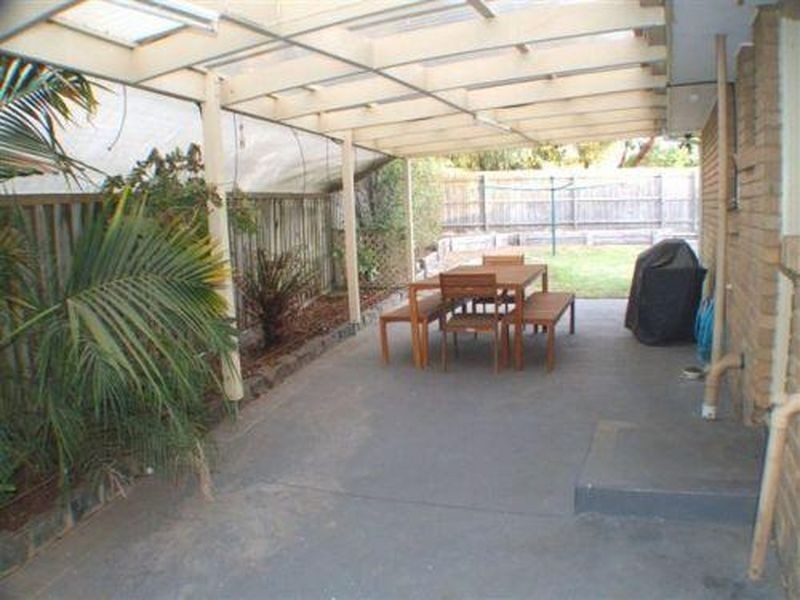 6 Glendoon Road, Junction Village VIC 3977