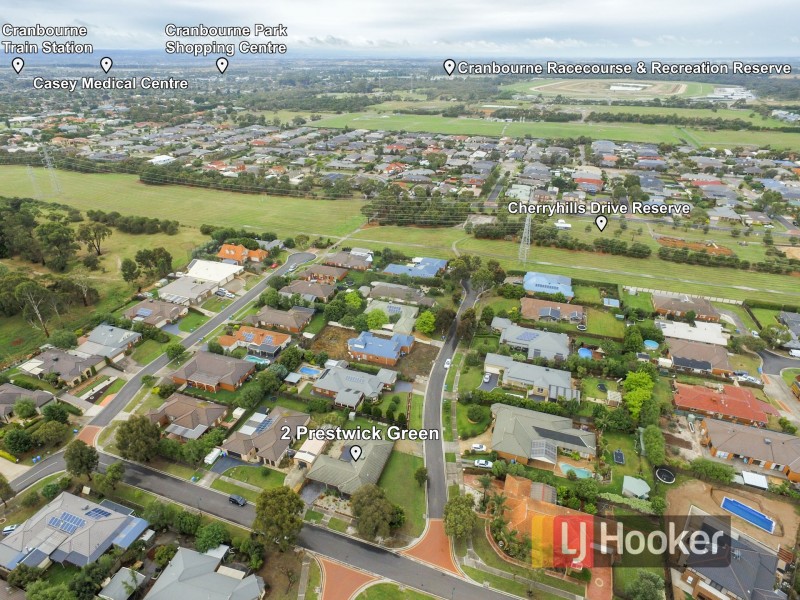 2 Prestwick Green, Cranbourne VIC 3977