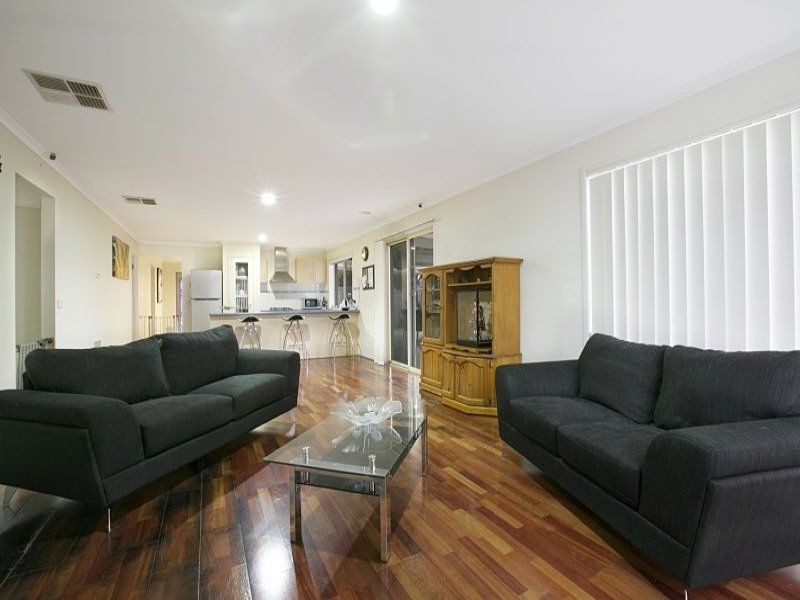 50 Majestic Boulevard, Cranbourne VIC 3977