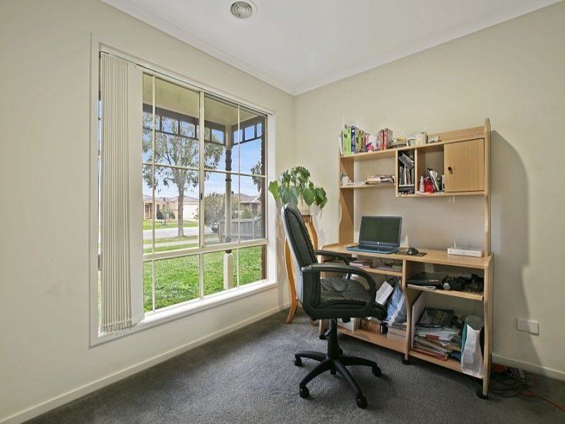 50 Majestic Boulevard, Cranbourne VIC 3977