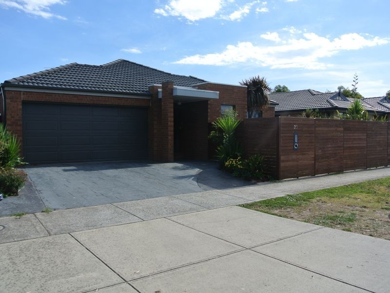 23 Ferndown Drive, Cranbourne VIC 3977
