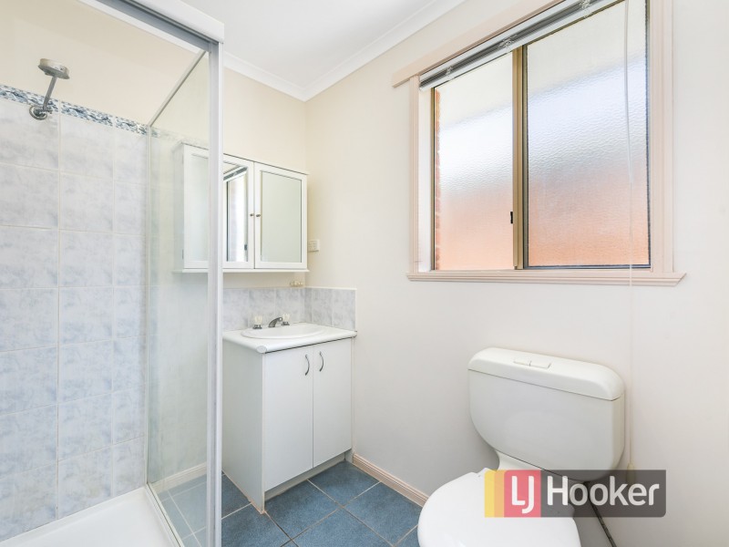 5 Roebourne Mews, Cranbourne East VIC 3977