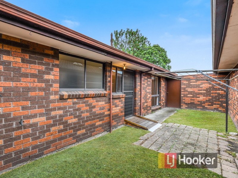 1/19 Stawell Street, Cranbourne VIC 3977